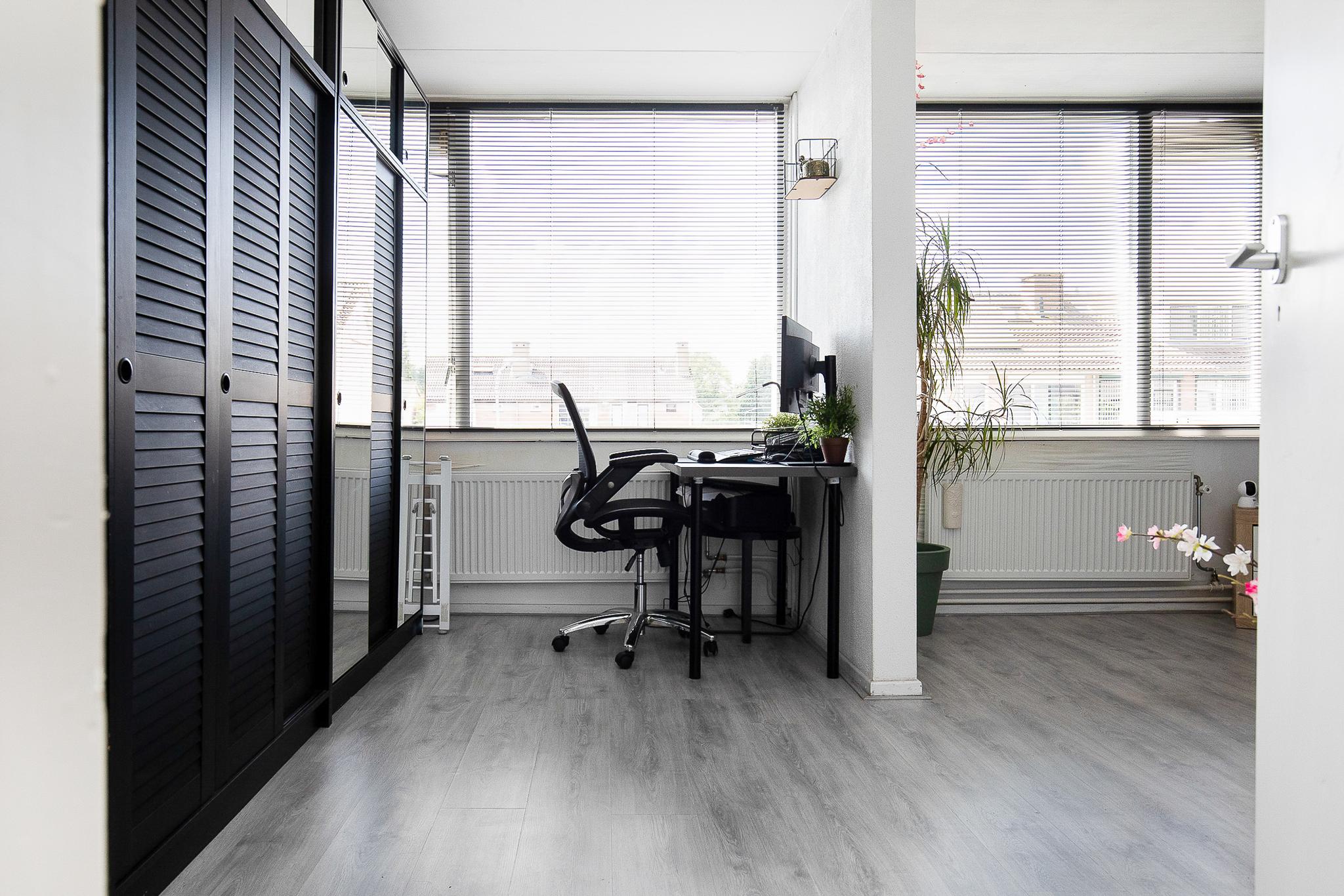 Kerkstraat 137 , 2153 BH Nieuw-vennep 22